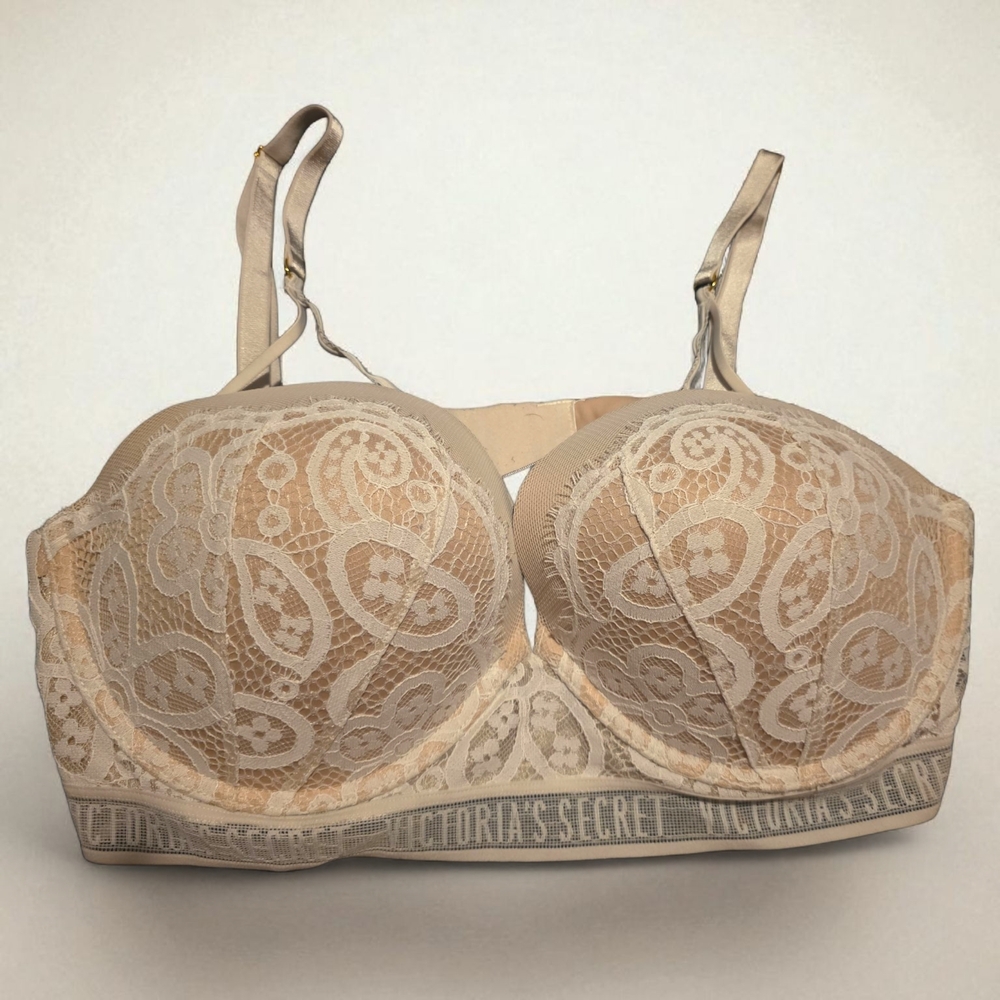 Victoria's Secret Very Sexy Push UP Cream Lace Bra Size 38D
